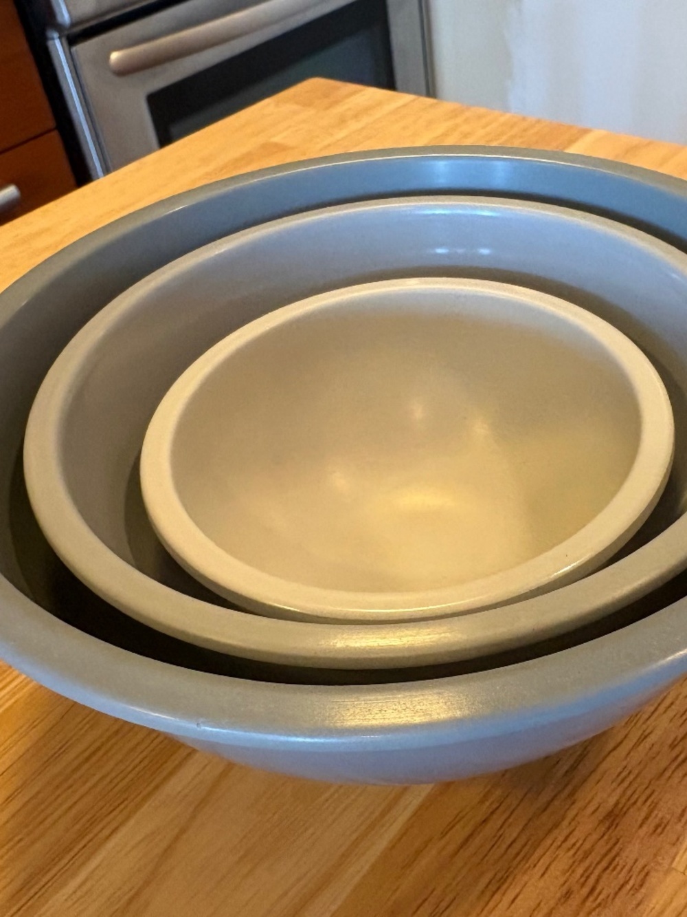 Set of 3 Michael Graves Designs Mixing Bowls Gray